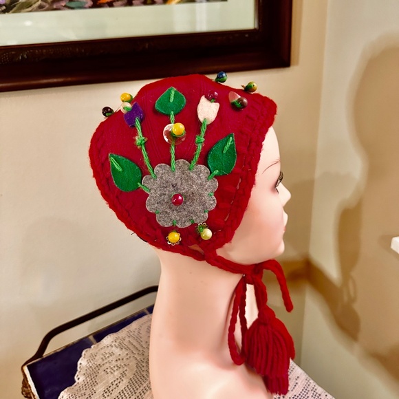 Vintage 40s Woman’s Red Wool HandmadeTyrolean Style Snow Bonnet / Winter Hat - Picture 6 of 15